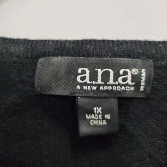 A.n.a‎ Ana Woman's Black White Stripe 100% Acrylic Knit 3/4 Sweater Plus Size 1X - Picture 2 of 5